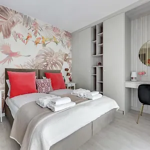 https://lion-apartments-monte-carlo-deluxe.gdanskhotel.org